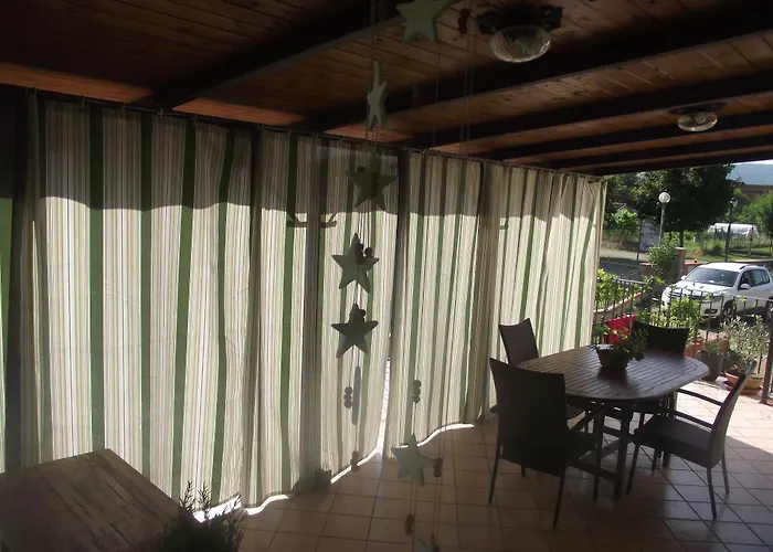 فندق مبيت وإفطار Sabrina أريتسو