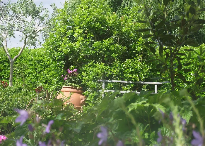 Sabrina 3* أريتسو